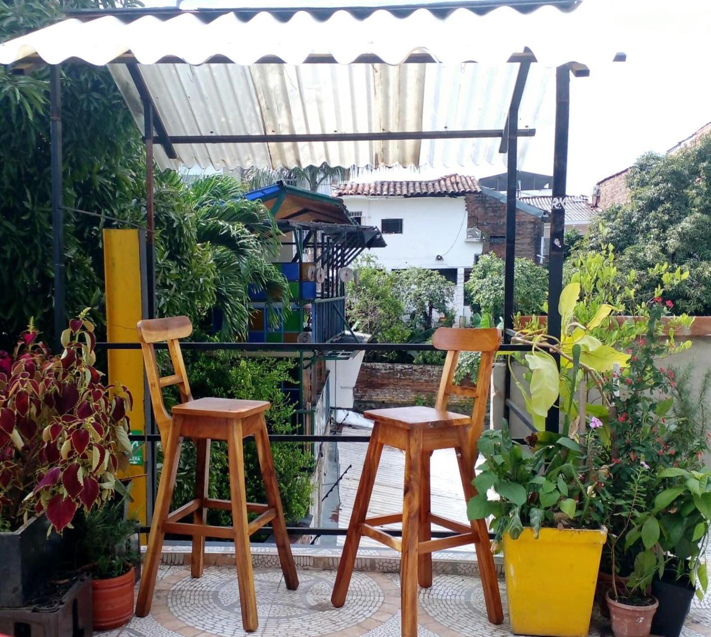 Casa Amarilla Hostel - กาลี ภายนอก รูปภาพ